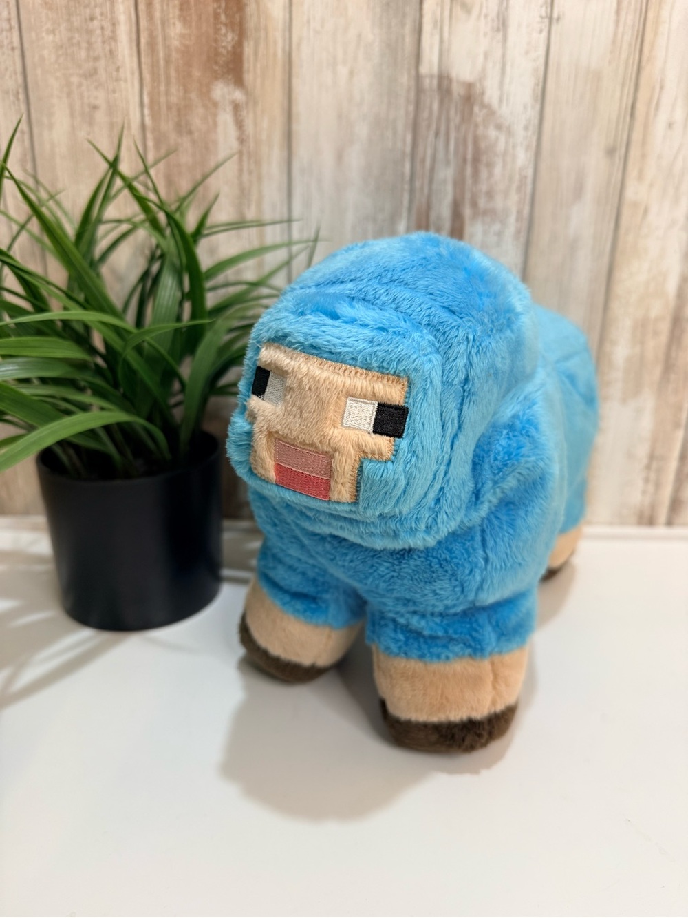Jinx Minecraft Minecon Earth 2017 Exclusive turquoise blue sheep plush toy